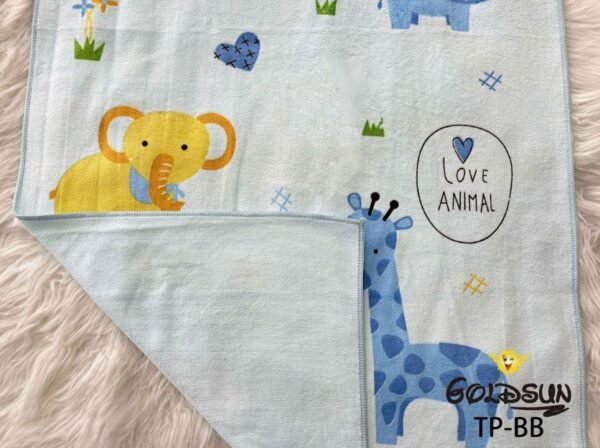 TOALLA MICROFIBRA BEBE CON DISEÑO 60X120 CM. (FARDOX144UND)