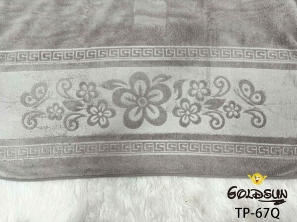TOALLA MICROFIBRA C.E. ALTO RELIEVE 90X160 CM. (FARDOX15DOC.)