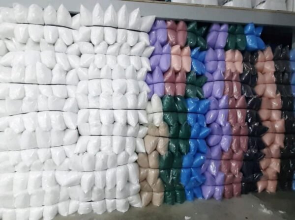 Almohada relleno c/ napa y cierre Rey<br>(Fardo x 60 UND)