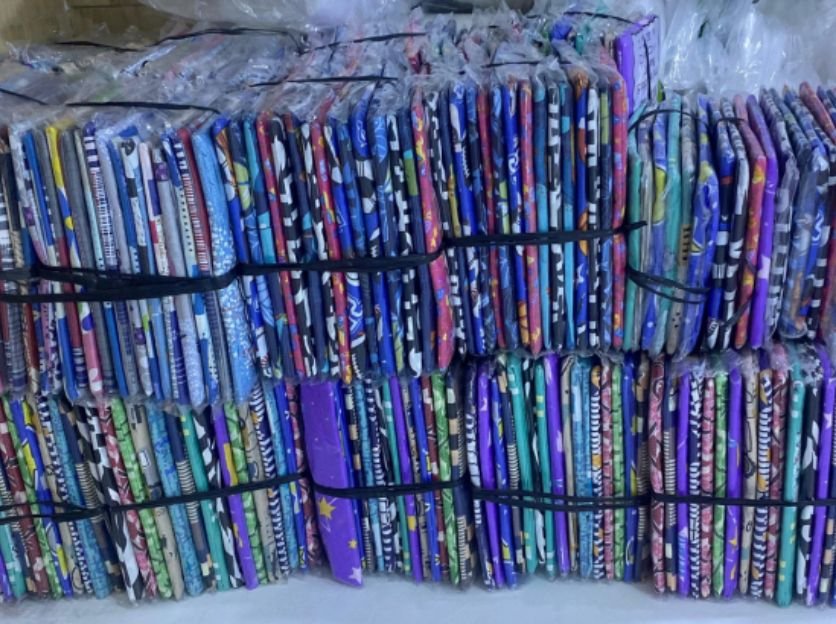 Forro de colchón estampados variados c/ cierre<br>(Fardo x 60 und)