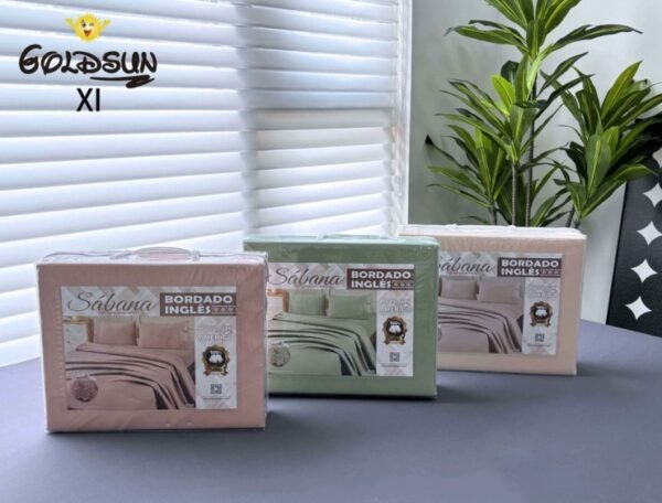 SET DE SÁBANAS 4PCS COLOR ENTERO CON BORDADO INGLÉS PREMIUM (FARDOX24UND)