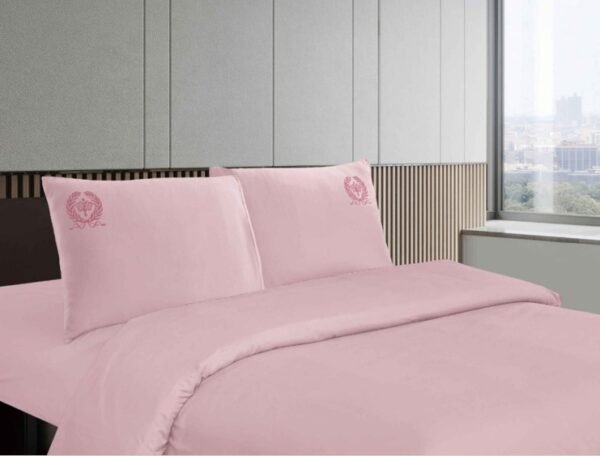 SET DE SÁBANAS 4PCS COLOR ENTERO MODELO MEDALLÓN (CAJAX42UND)