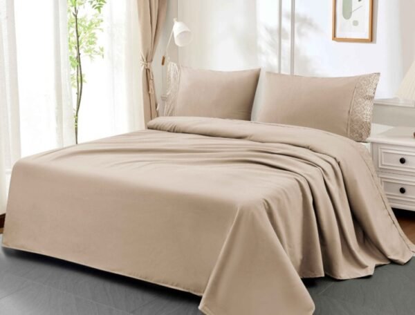 SET DE SÁBANAS 4 PCS COLOR ENTERO CON BORDADO INGLÉS (CAJAX48UND)